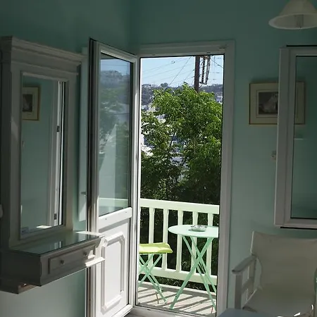 Fraskoula's Town Guest house 2*